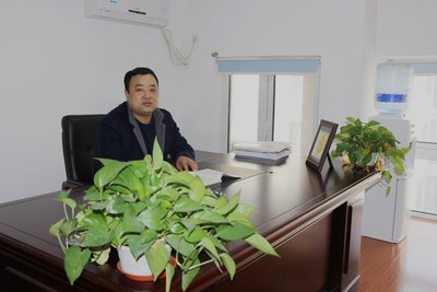 副会长王八斤
