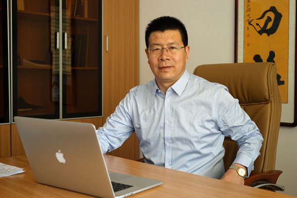 常务副会长张永锡